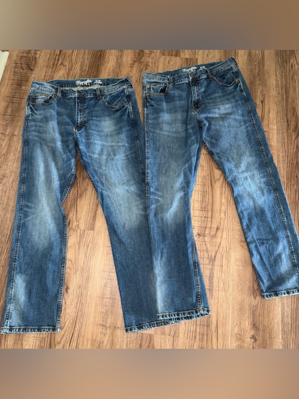 LOT (2) Wrangler Retro Slim Straight Jeans Mens 38x32 Blue Stretch WLT88BZ